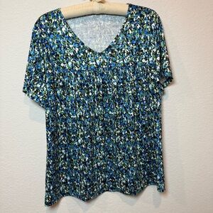 Floral V-Neck Short Sleeve Top